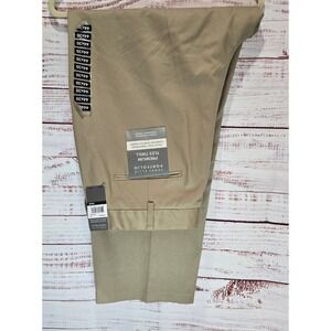 Perry Ellis Portfolio Men's Flex Twill Wrinkle Resistant Dress Pants 44x30 Khaki